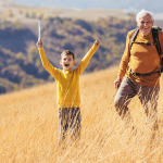 Leichte Wanderungen sind auch für ältere Menschen ein Genuss.