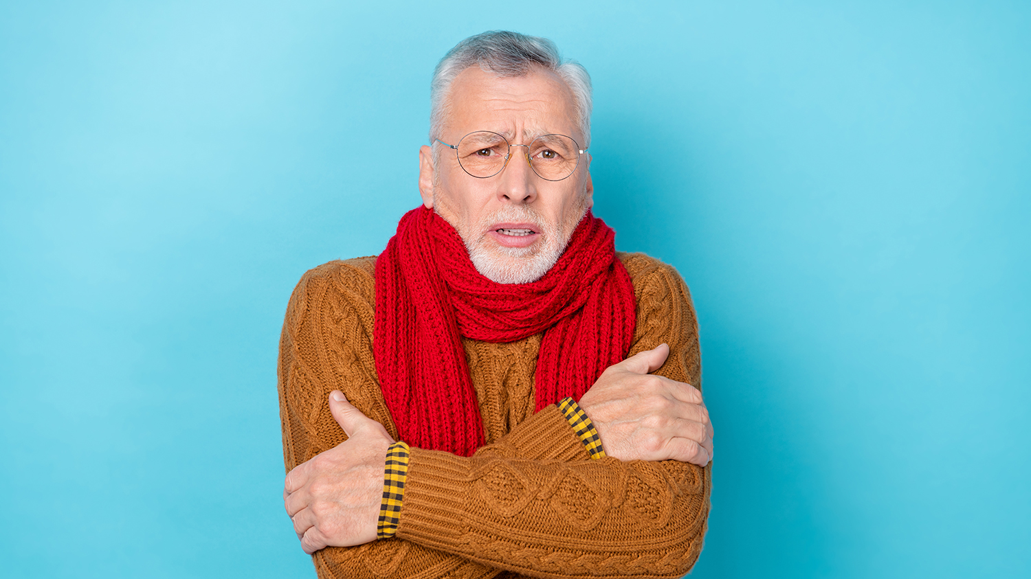 Alter und Kälte Warum ältere Menschen schneller frieren und wie man Abhilfe schaffen kann