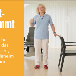 Titelbild Video: Eine einfache Übung für das Gleichgewicht, die jede:r daheim machen kann.